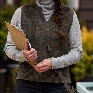 Women Duluth Trading Co. Brigadier sleeveless v-neck cotton sweater vest XL